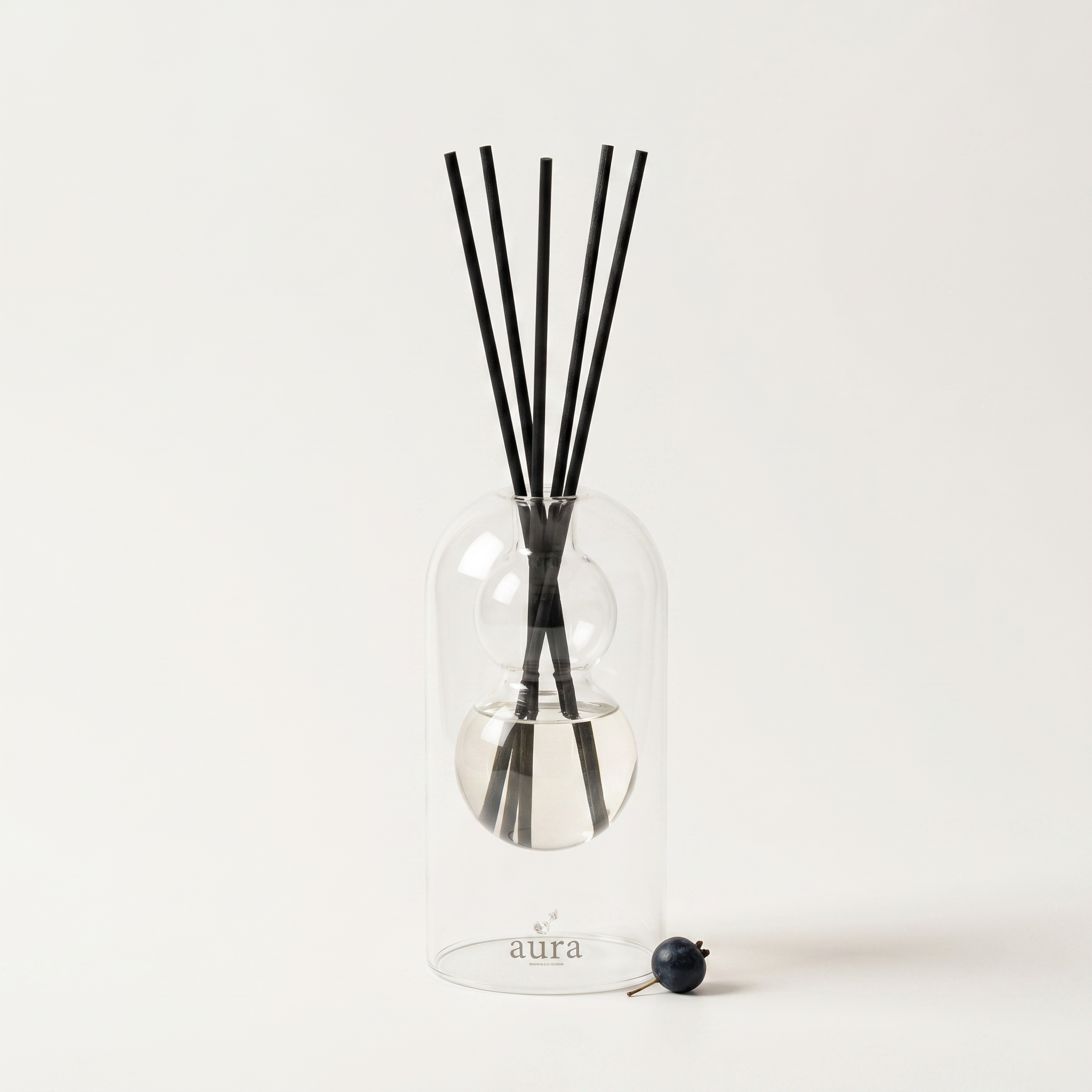 Sardegna reed diffuser - glass bottle with rattan reeds, product packshot
