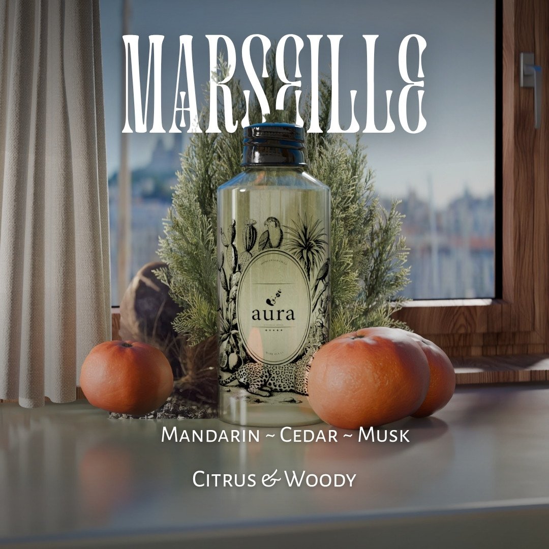 MARSEILLE MANDARIN CEDAR AND MUSK ESSENTIAL OILS AND NATURAL COMPOUNDS